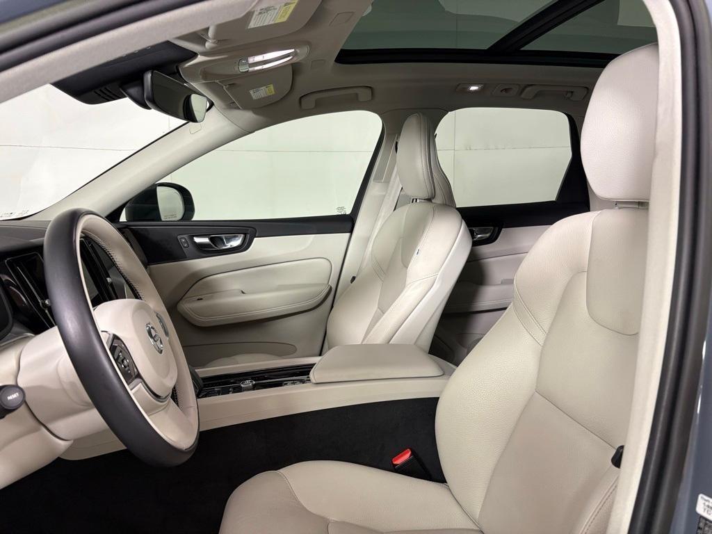 used 2023 Volvo XC60 car, priced at $31,500