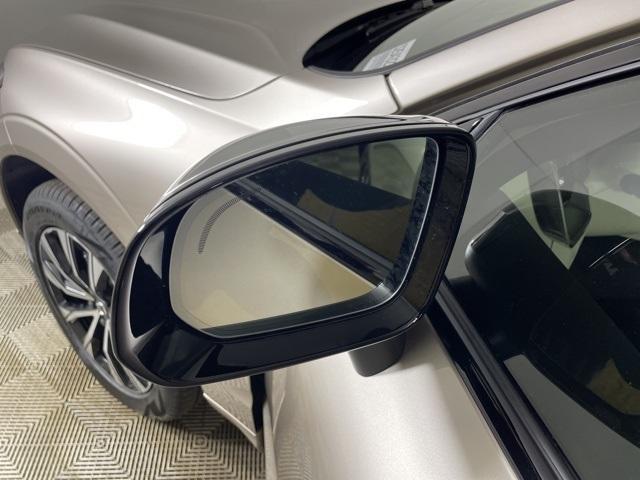 new 2025 Volvo XC60 car, priced at $48,320