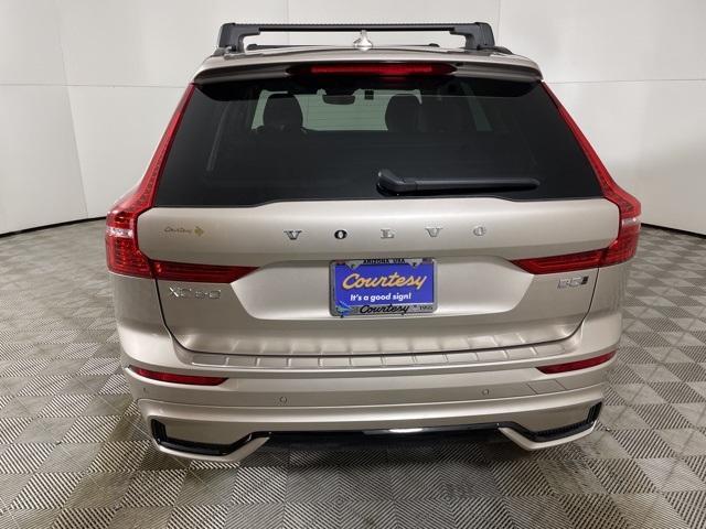new 2025 Volvo XC60 car, priced at $48,320