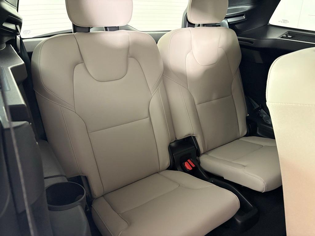 new 2026 Volvo XC90 Plug-In Hybrid car, priced at $78,875