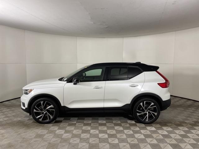 used 2019 Volvo XC40 car, priced at $20,000