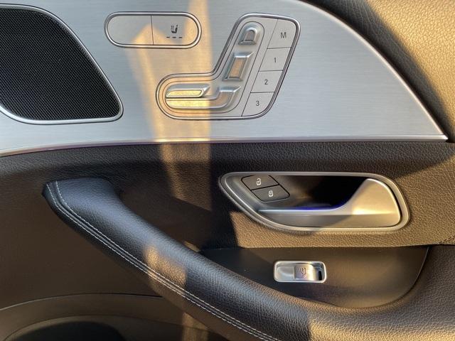 used 2024 Mercedes-Benz GLE 350 car, priced at $52,000