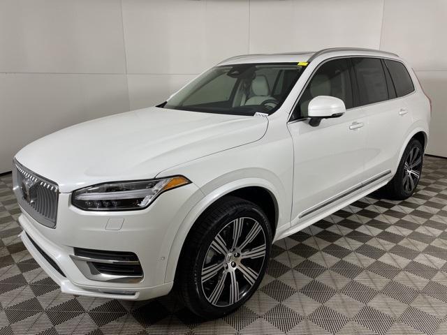 new 2025 Volvo XC90 car, priced at $70,655