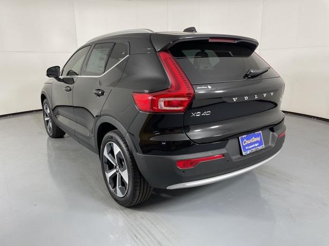 new 2025 Volvo XC40 car, priced at $44,335
