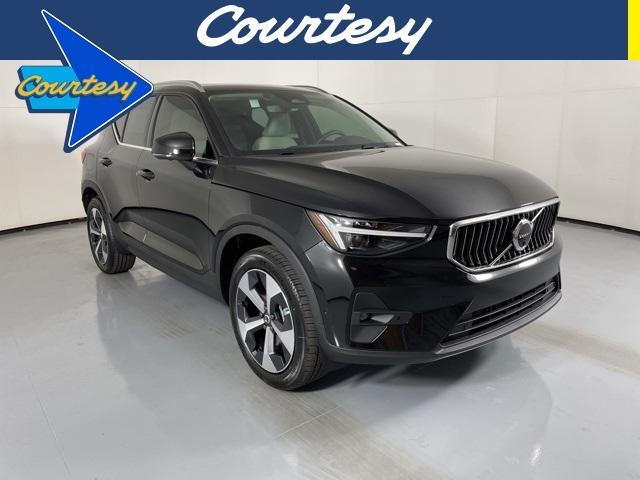 new 2025 Volvo XC40 car, priced at $44,335