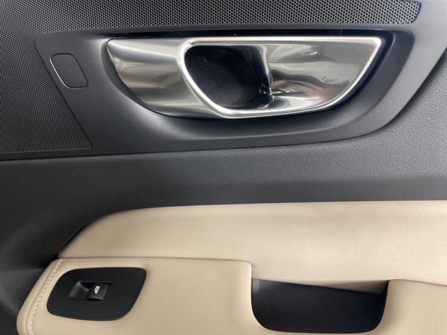 new 2026 Volvo XC60 car, priced at $52,595