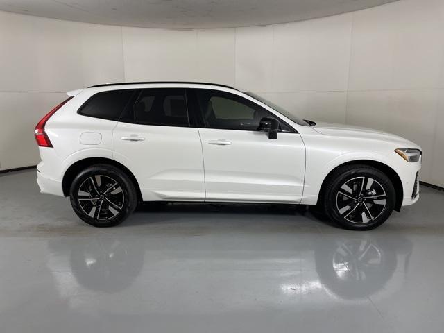 new 2026 Volvo XC60 car, priced at $52,595