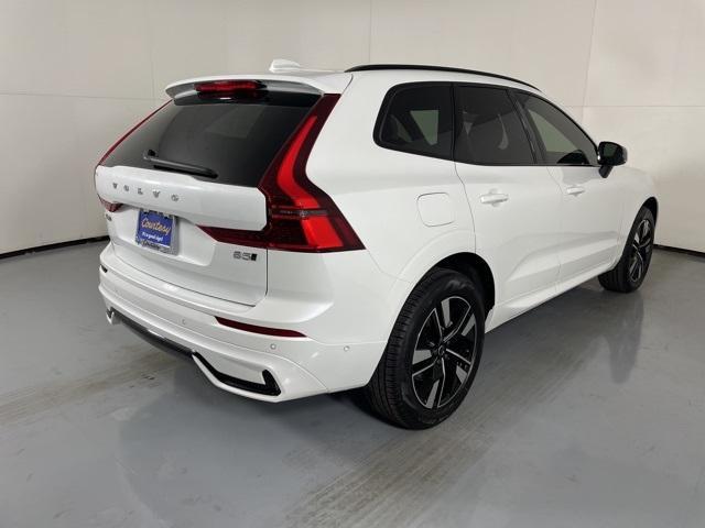 new 2026 Volvo XC60 car, priced at $52,595