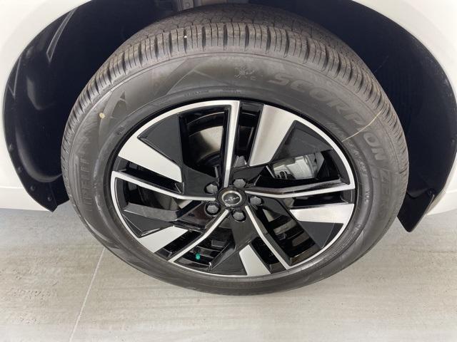 new 2026 Volvo XC60 car, priced at $52,595