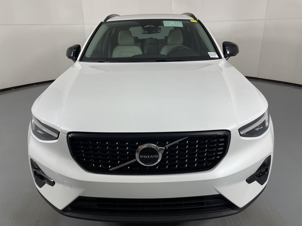 new 2026 Volvo XC40 car, priced at $50,170