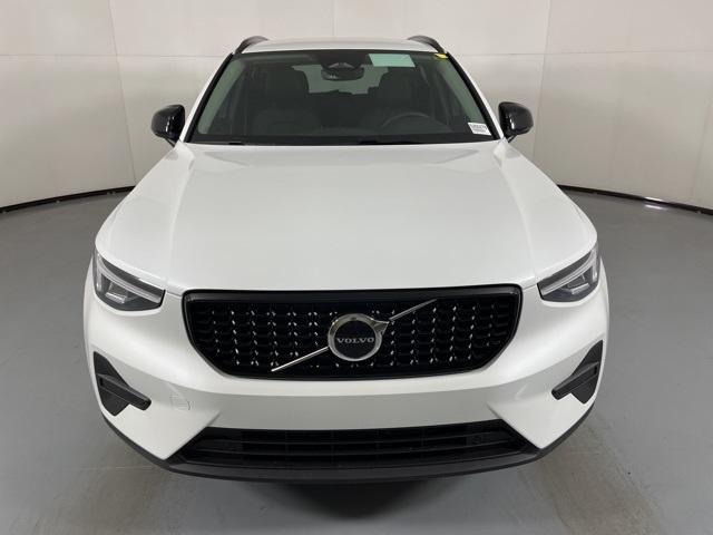 new 2026 Volvo XC40 car