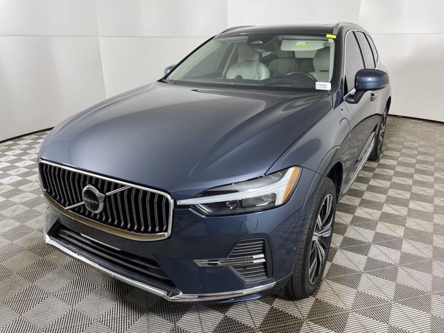 used 2022 Volvo XC60 Recharge Plug-In Hybrid car, priced at $46,500