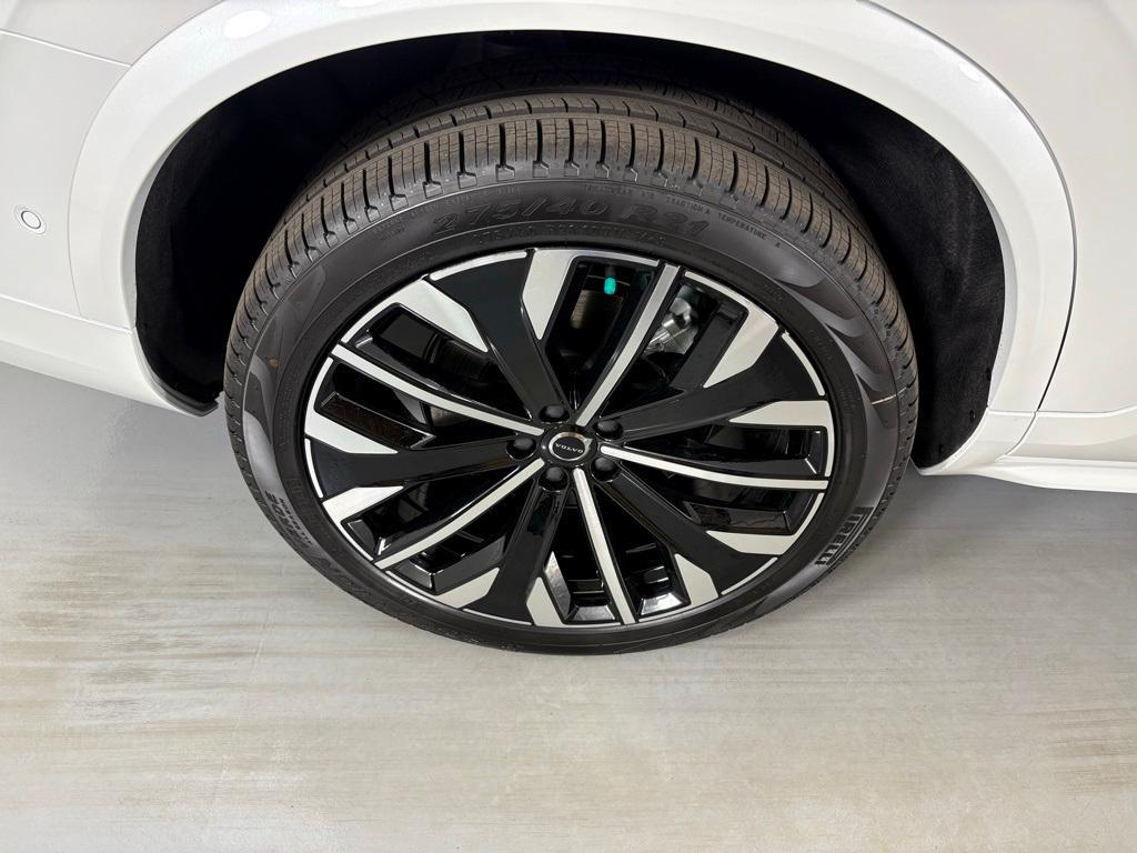 new 2026 Volvo XC90 Plug-In Hybrid car, priced at $84,885