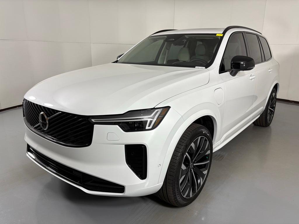 new 2026 Volvo XC90 Plug-In Hybrid car, priced at $84,885