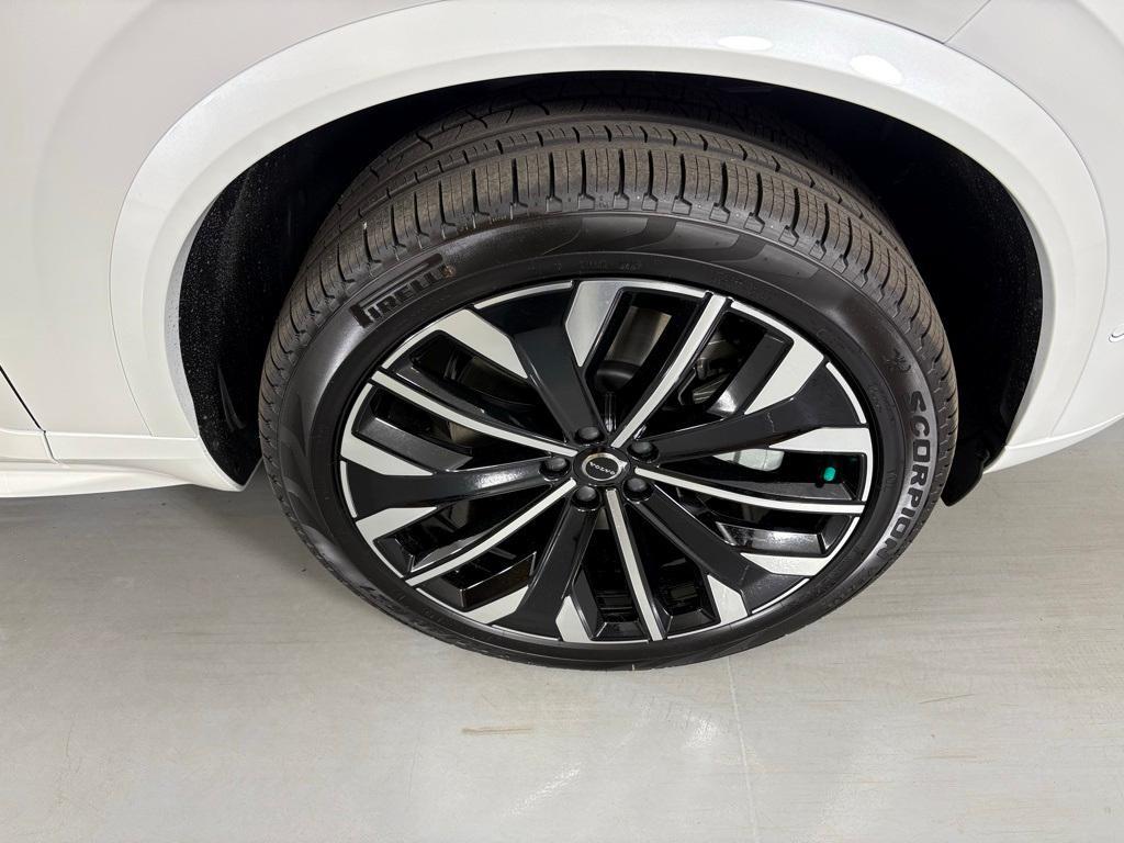 new 2026 Volvo XC90 Plug-In Hybrid car, priced at $84,885