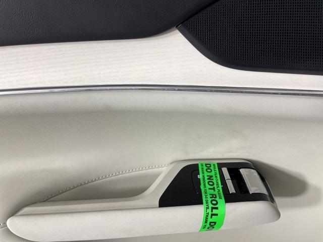 new 2025 Volvo EX90 car, priced at $81,535