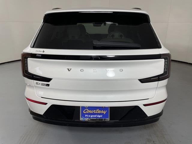 new 2025 Volvo EX90 car, priced at $81,535