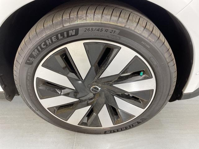 new 2025 Volvo EX90 car, priced at $81,535