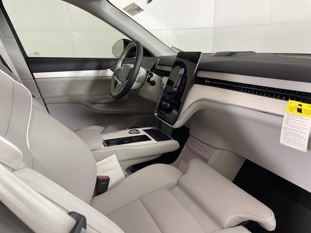 new 2025 Volvo EX90 car, priced at $81,535