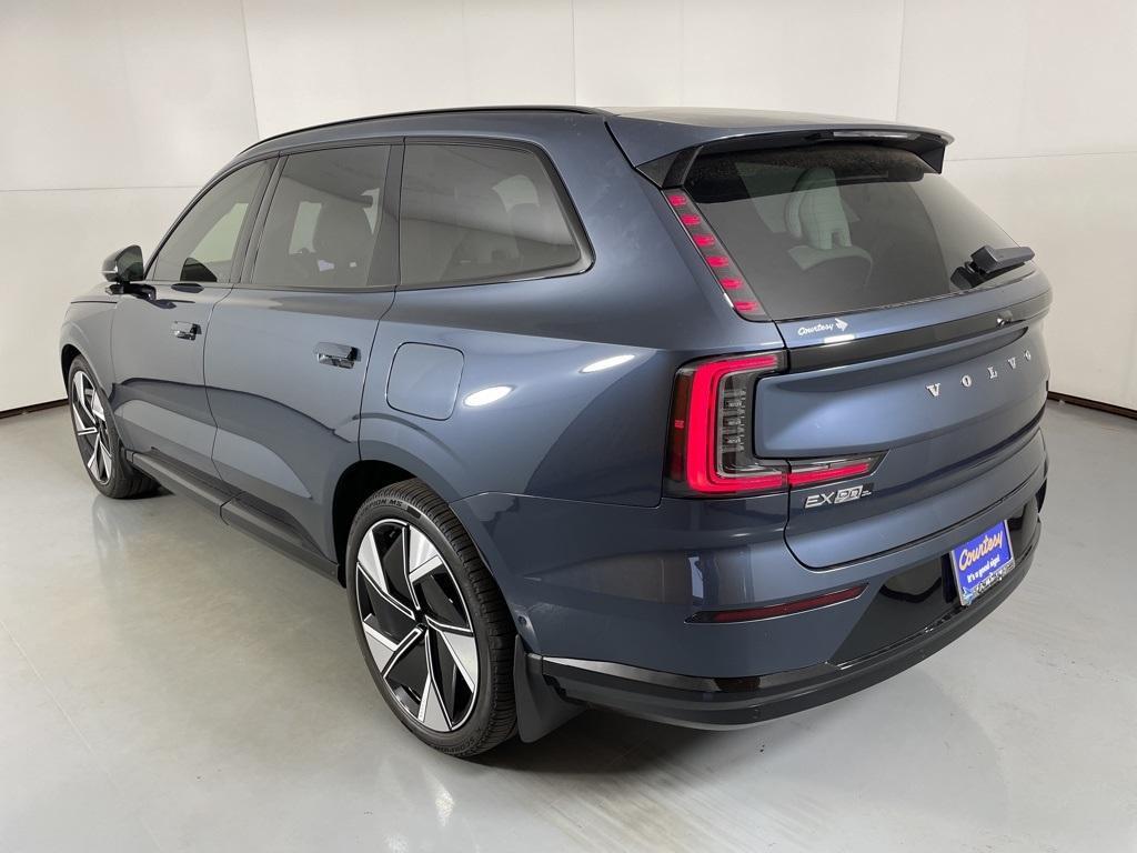 new 2025 Volvo EX90 car, priced at $86,525