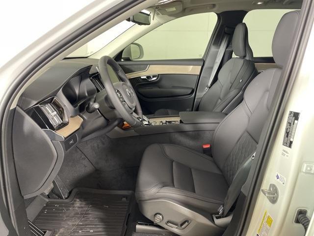 new 2025 Volvo XC90 car, priced at $60,540
