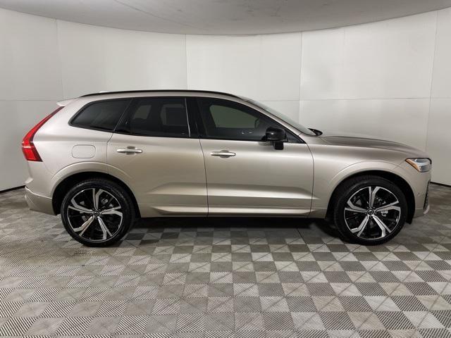 new 2025 Volvo XC60 car, priced at $59,525