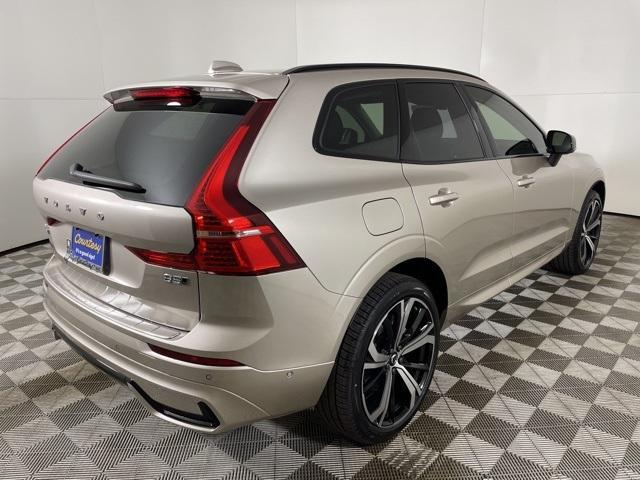 new 2025 Volvo XC60 car, priced at $59,525