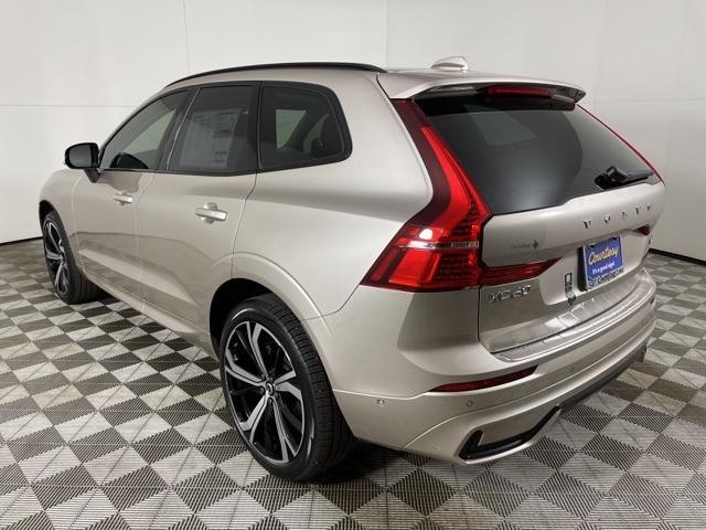 new 2025 Volvo XC60 car, priced at $59,525