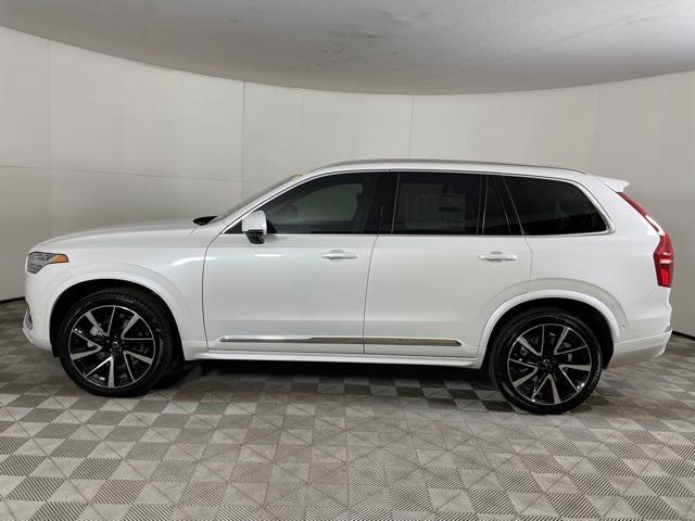 new 2024 Volvo XC90 car, priced at $66,255