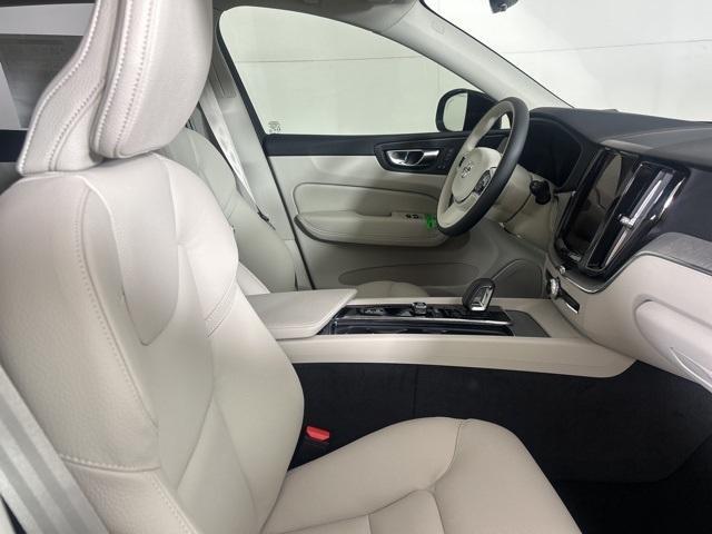 new 2025 Volvo XC60 car, priced at $51,360
