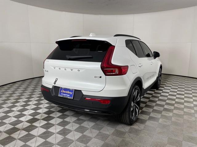 new 2024 Volvo XC40 car, priced at $47,855