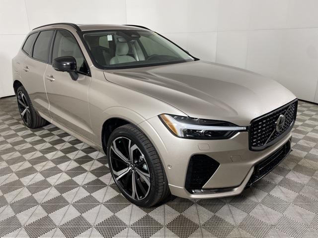 new 2025 Volvo XC60 car, priced at $59,160