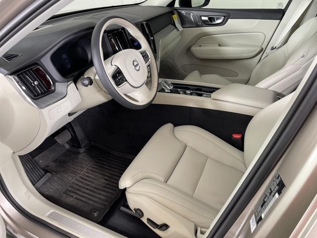 new 2025 Volvo XC60 car, priced at $58,660