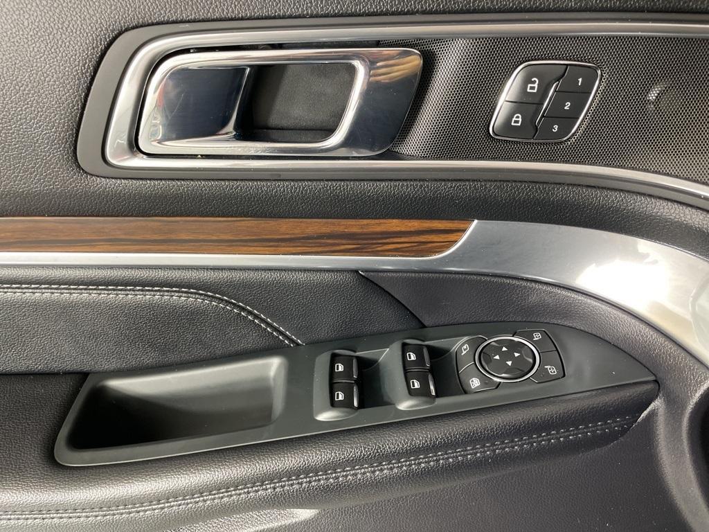 used 2019 Ford Explorer car, priced at $17,000