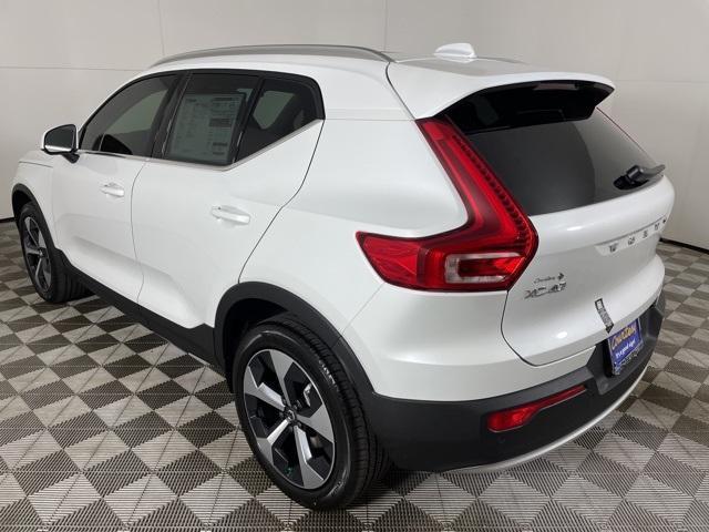 new 2025 Volvo XC40 car, priced at $44,515