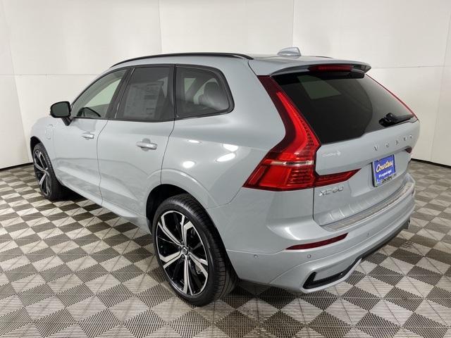 new 2025 Volvo XC60 Plug-In Hybrid car, priced at $68,735