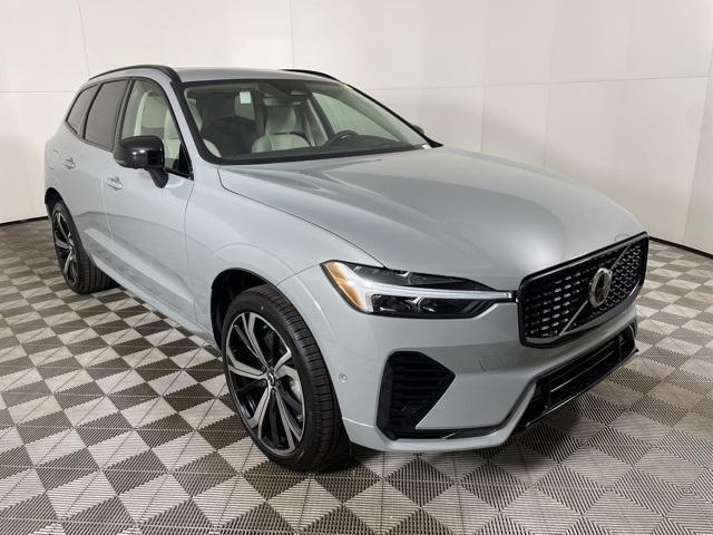 new 2025 Volvo XC60 Plug-In Hybrid car, priced at $68,735