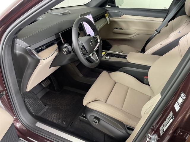 new 2025 Volvo EX90 car, priced at $79,540