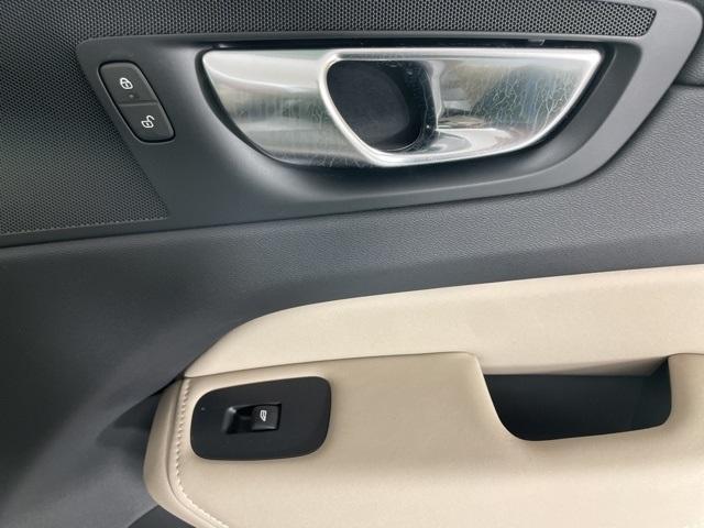 new 2026 Volvo XC60 Plug-In Hybrid car, priced at $59,445