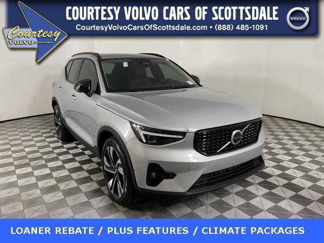 new 2024 Volvo XC40 car, priced at $46,100