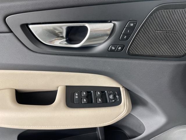 new 2026 Volvo XC60 Plug-In Hybrid car, priced at $67,300