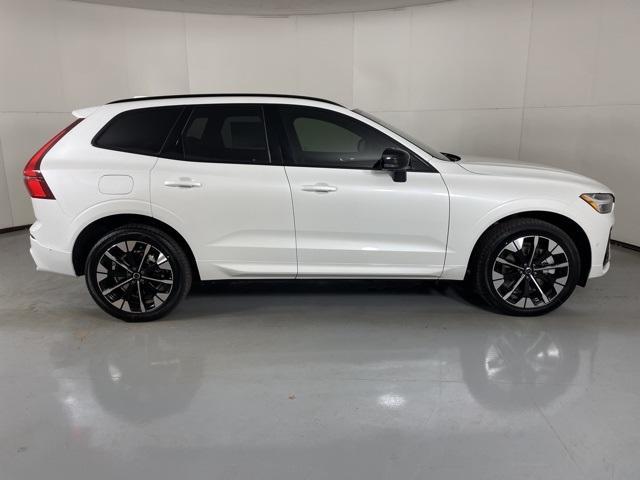 new 2026 Volvo XC60 Plug-In Hybrid car, priced at $67,300
