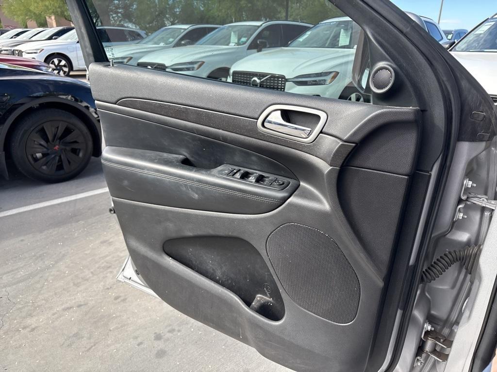 used 2018 Jeep Grand Cherokee car, priced at $18,800