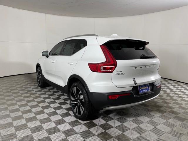 new 2024 Volvo XC40 car, priced at $48,205