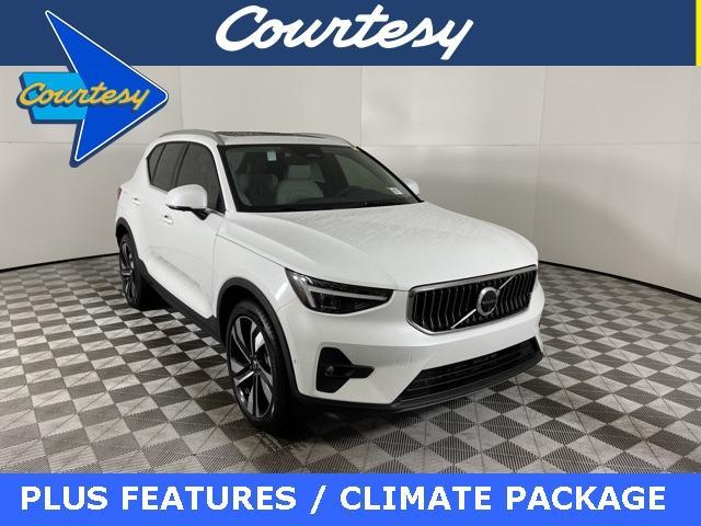 new 2024 Volvo XC40 car, priced at $44,705