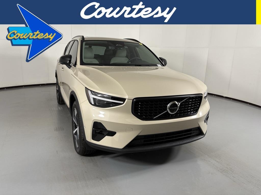 new 2026 Volvo XC40 car, priced at $45,970