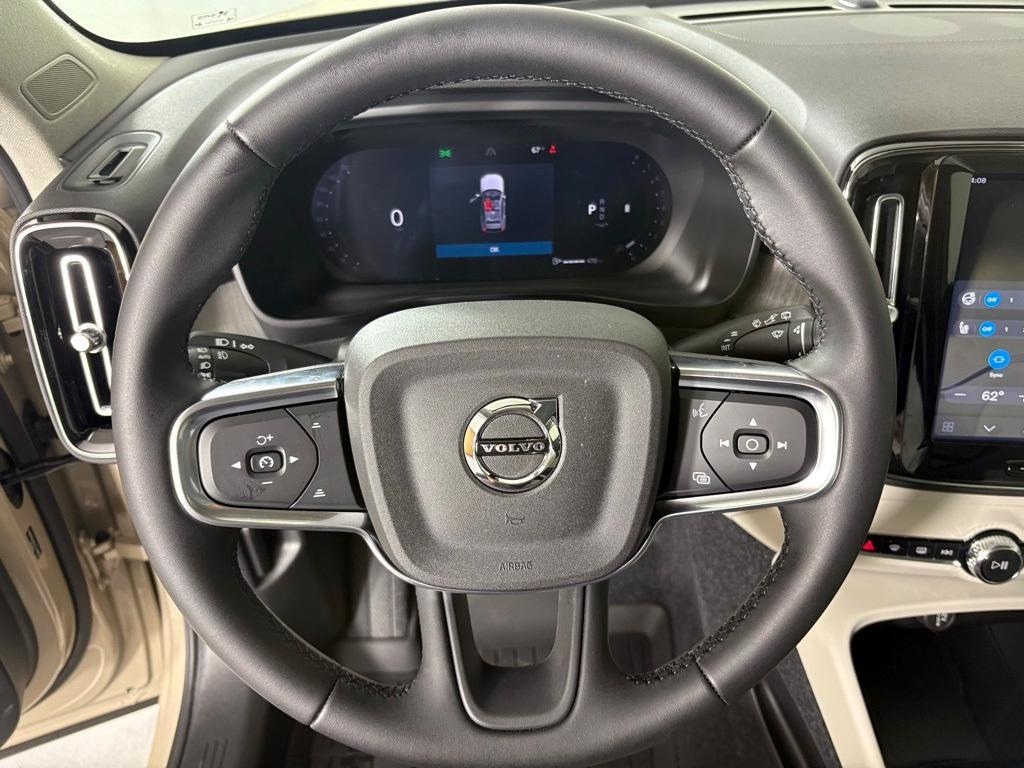 new 2026 Volvo XC40 car, priced at $45,970