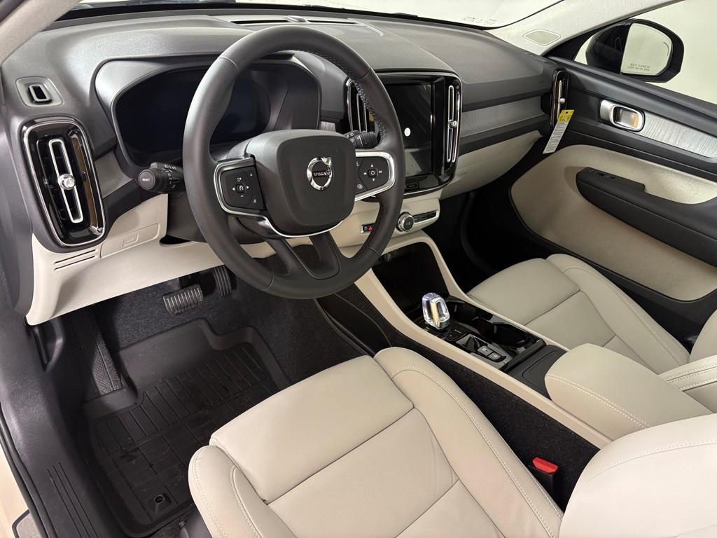new 2026 Volvo XC40 car, priced at $45,970