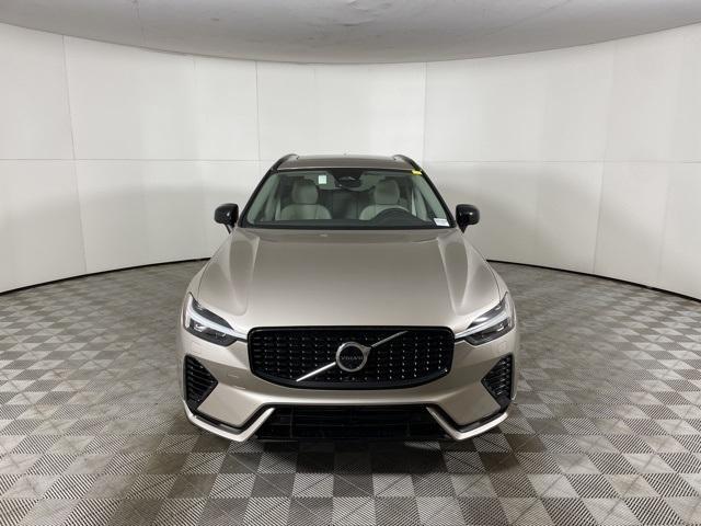 new 2025 Volvo XC60 Plug-In Hybrid car, priced at $65,925