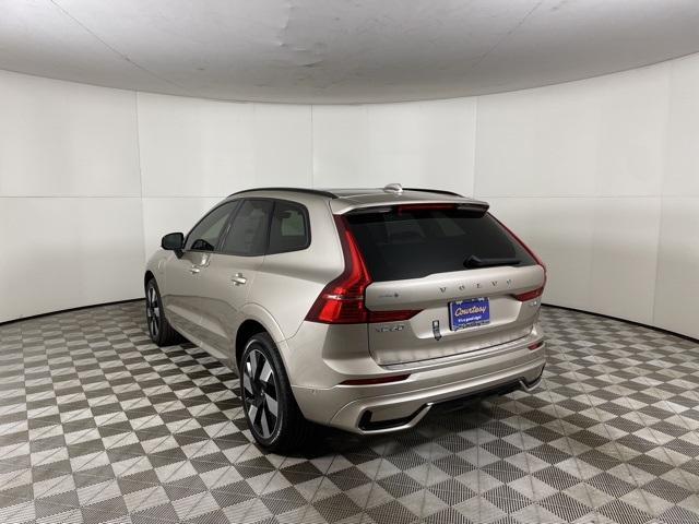 new 2025 Volvo XC60 Plug-In Hybrid car, priced at $65,925